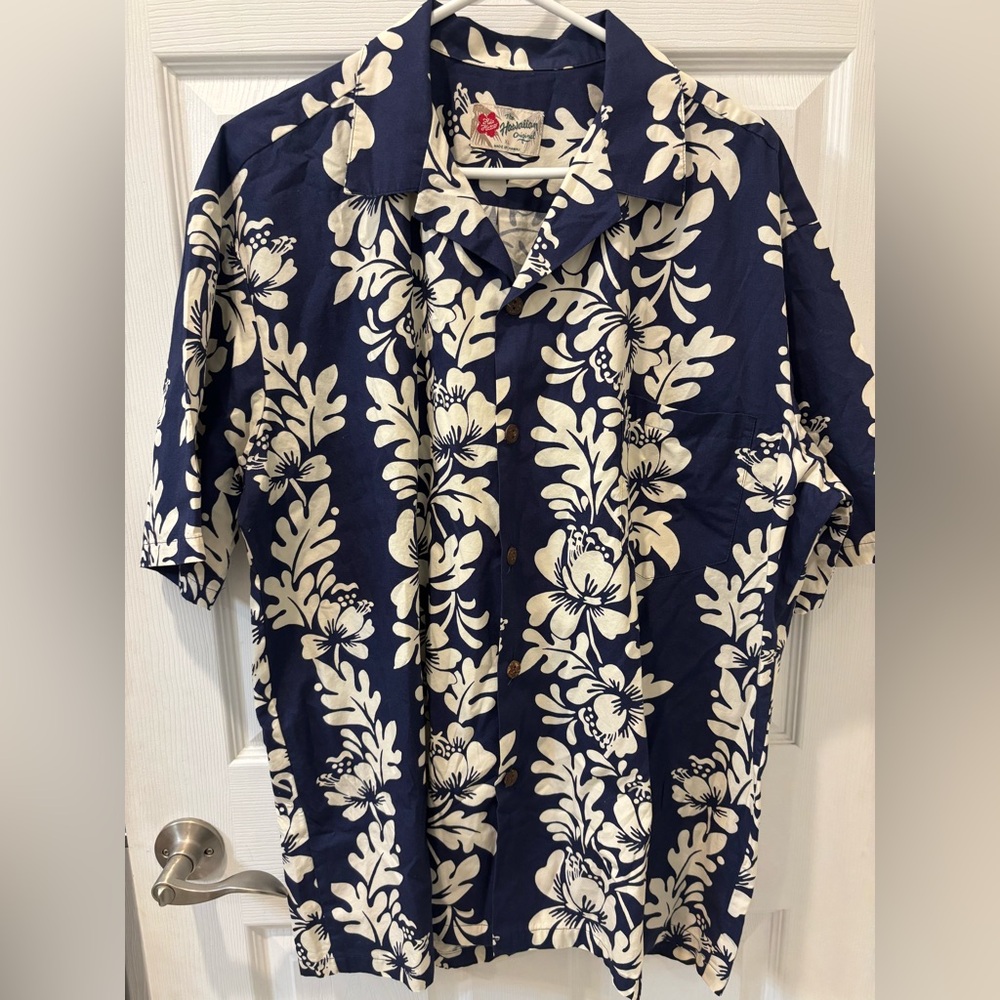 The Hawaiian Original Navy Floral‎ Hawaiian Shirt